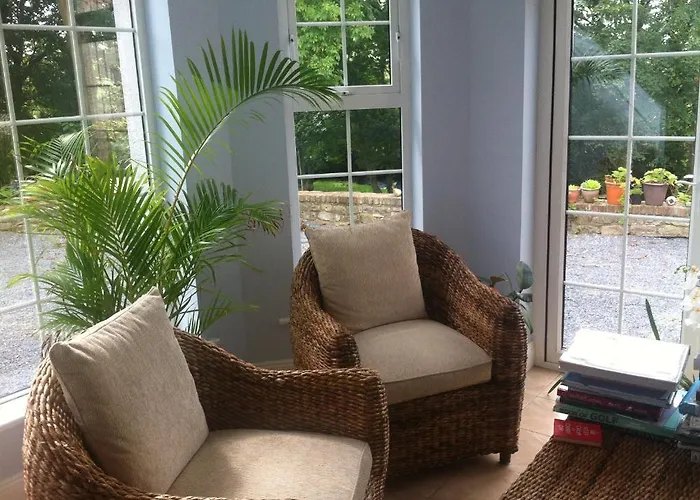 Abbey House Bed & Breakfast 4*